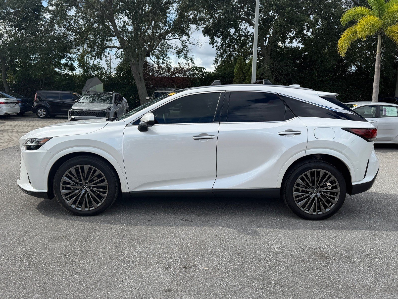 Used 2026 Lexus RX 350 AWD w/ Convenience Package image 4