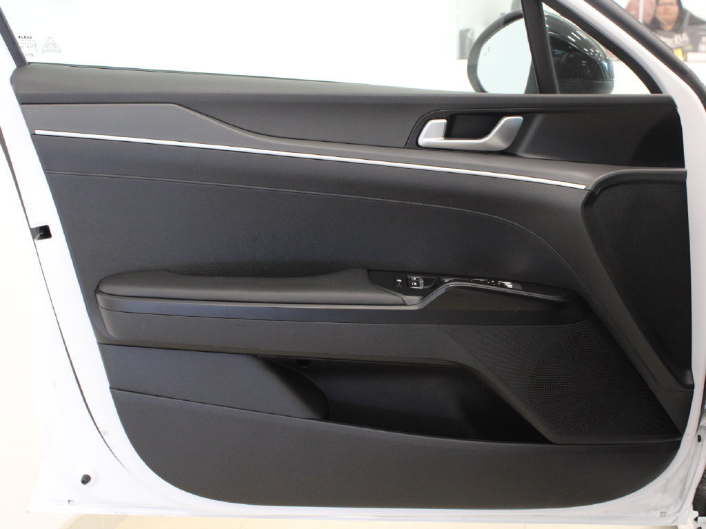 Used 2023 Kia K5 GT-Line FWD image 11