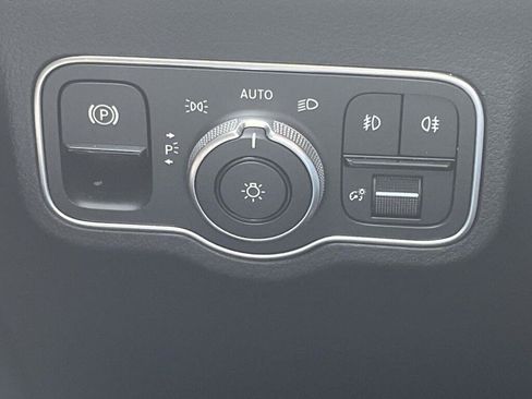 Used 2023 Mercedes-Benz GLA 250 4MATIC image 34