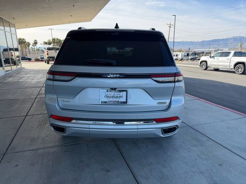 Used 2023 Jeep Grand Cherokee Overland w/ Adv Protech Group III image 4