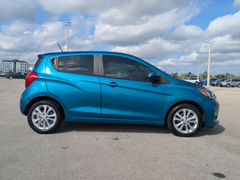 Used 2021 Chevrolet Spark LT image 34