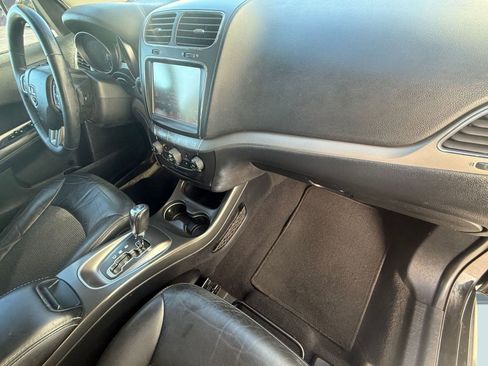 Used 2018 Dodge Journey Crossroad image 33