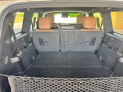 Used 2024 Lexus GX 550 w/ Accessory Package (Z1) AWD/4WD image 24