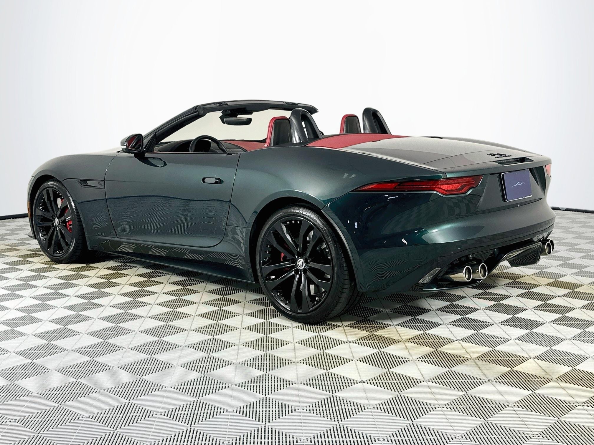Used 2024 Jaguar F-TYPE R-Dynamic RWD image 7