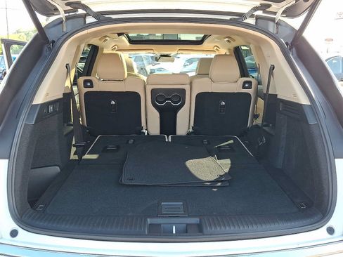 Used 2024 Acura MDX SH-AWD image 28