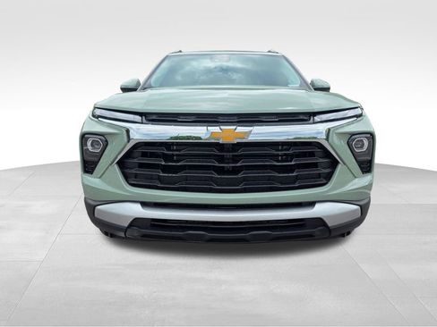 New 2026 Chevrolet TrailBlazer LT w/ Convenience Package FWD image 8