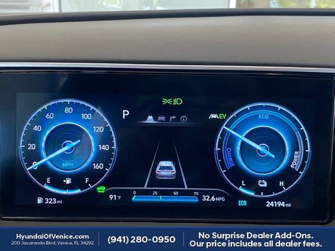 Certified 2024 Hyundai Tucson SEL AWD/4WD image 16