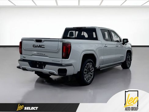 Used 2025 GMC Sierra 1500 Denali Ultimate AWD/4WD image 7