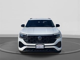 Used 2025 Volkswagen Atlas Cross Sport SEL R-Line video 2