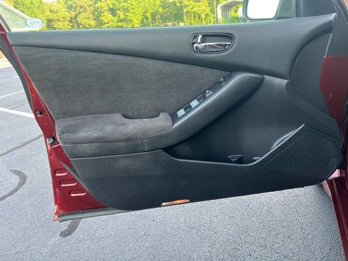 Used 2011 Nissan Altima 2.5 S w/ Convenience Pkg image 10