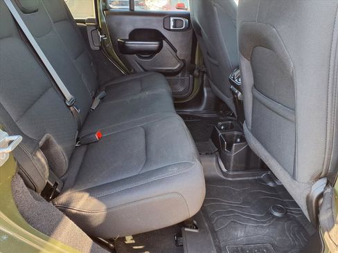 Used 2021 Jeep Wrangler Willys image 14