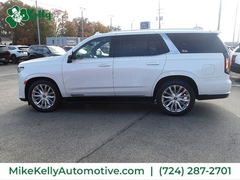 Used 2021 Cadillac Escalade Premium Luxury w/ Driver Assist Tech Package image 4