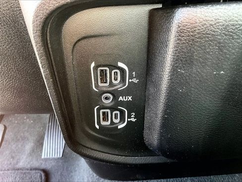 Used 2020 RAM 1500 Big Horn RWD image 26