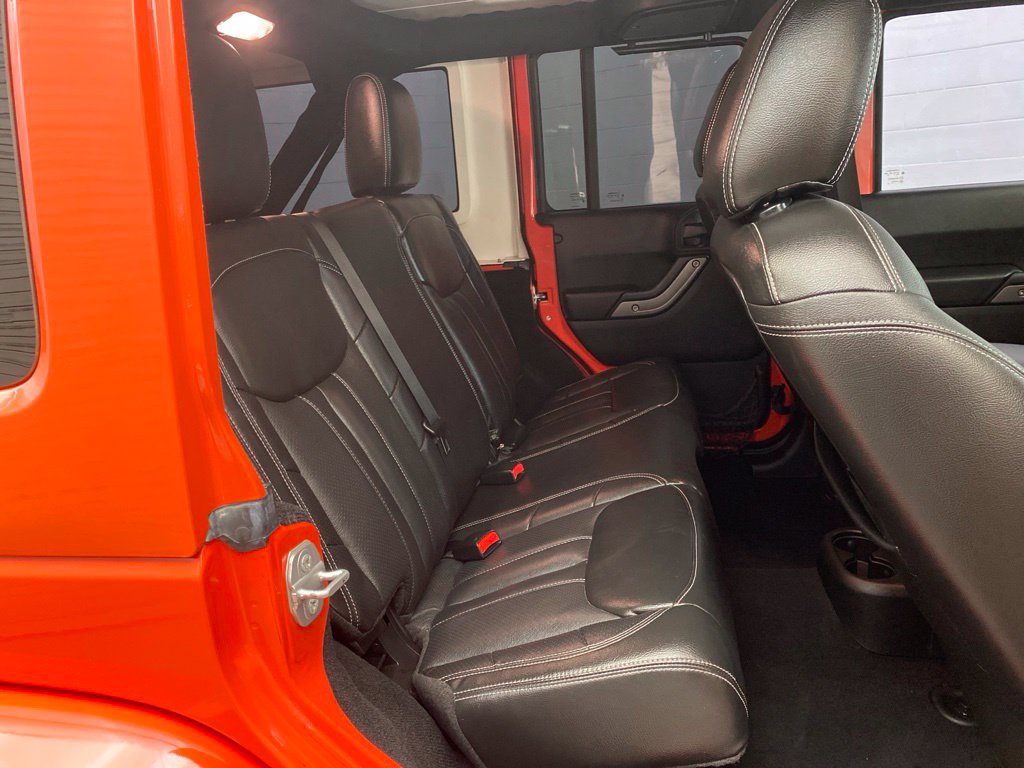 Used 2015 Jeep Wrangler Unlimited Sport w/ Quick Order Package 24S AWD/4WD image 19