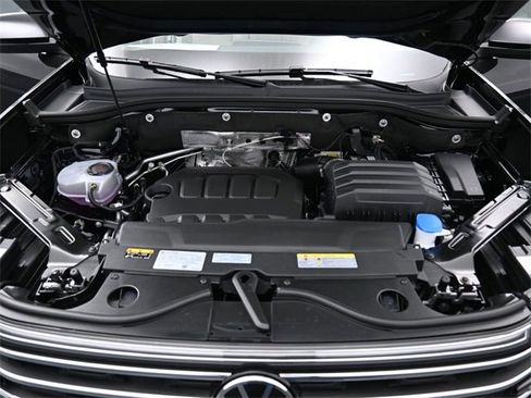 New 2026 Volkswagen Atlas SE image 15