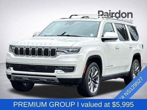 Used 2022 Jeep Wagoneer Series III w/ Premium Group I image 2
