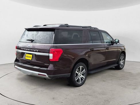 Used 2024 Ford Expedition Max XLT AWD/4WD image 5