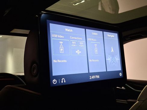 Certified 2021 Cadillac Escalade Premium Luxury image 28