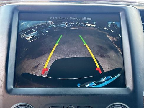 Used 2015 RAM 1500 Laramie w/ Convenience Group AWD/4WD image 14