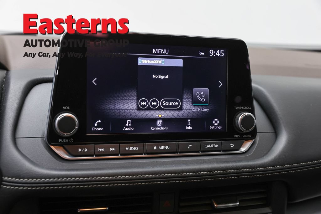 Used 2023 Nissan Rogue SV AWD/4WD image 19