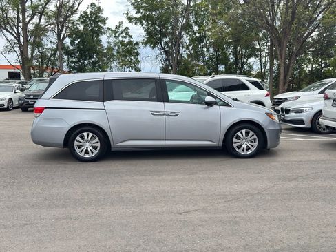 Used 2016 Honda Odyssey SE image 7