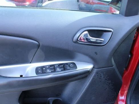 Used 2015 Dodge Journey American Value Package w/ Flexible Seating Group image 10