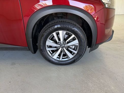 Certified 2025 Nissan Pathfinder SL AWD/4WD image 14