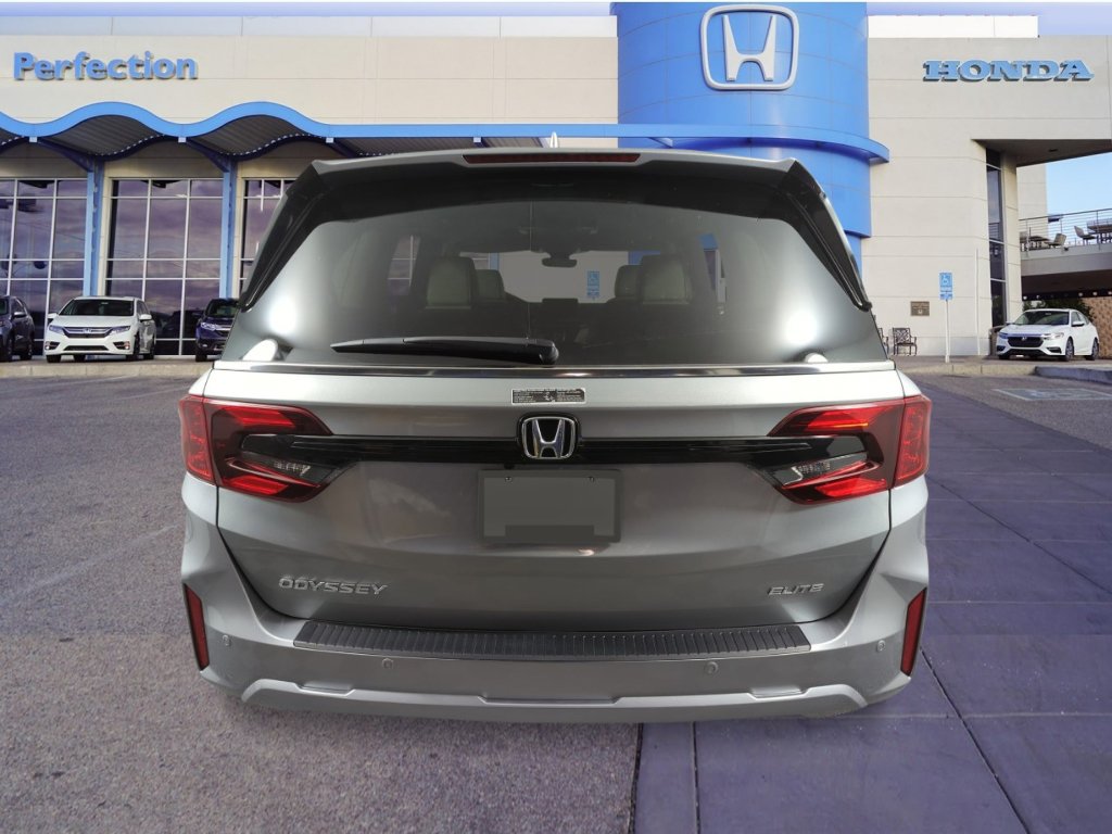 New 2027 Honda Odyssey Elite image 3
