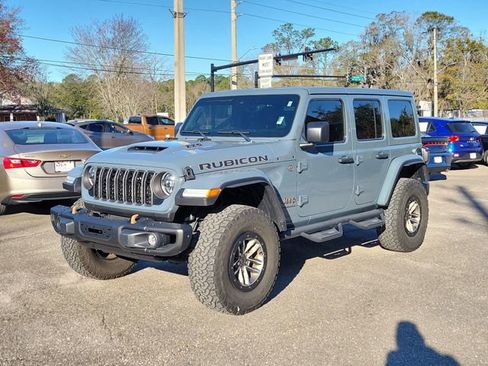 Used 2024 Jeep Wrangler Unlimited Rubicon 392 image 4