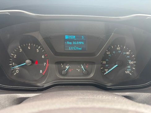 Used 2015 Ford Transit 150 XLT image 25