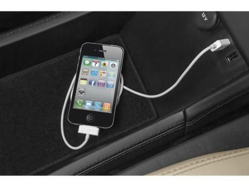 Used 2014 Tesla Model S 85 image 18