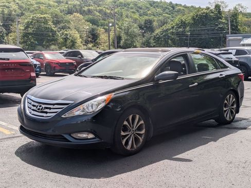 Used 2013 Hyundai Sonata SE w/ Navigation & Sunroof Pkg FWD image 5