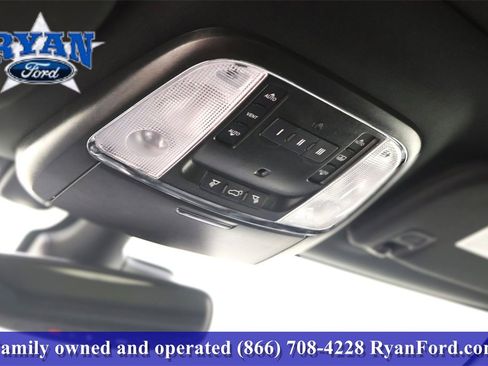 Used 2021 Jeep Grand Cherokee Trailhawk w/ Trailhawk Luxury Group image 25