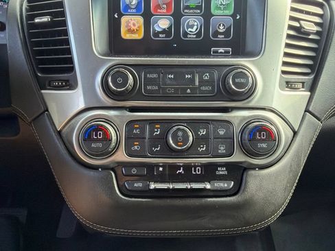Used 2019 Chevrolet Tahoe 4WD image 19
