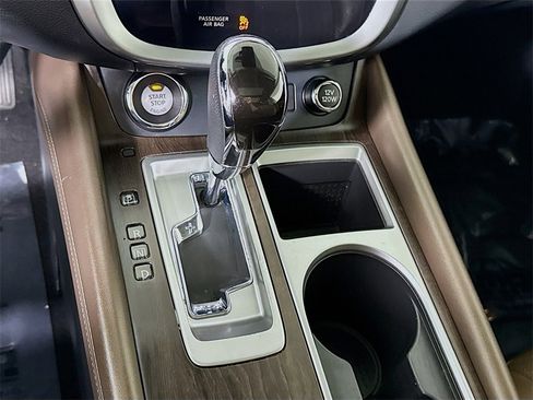 Certified 2023 Nissan Murano Platinum w/ Cargo Package image 11