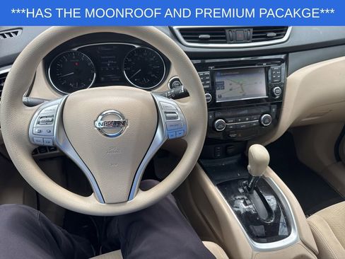Used 2015 Nissan Rogue SV w/ SV Premium Package image 19