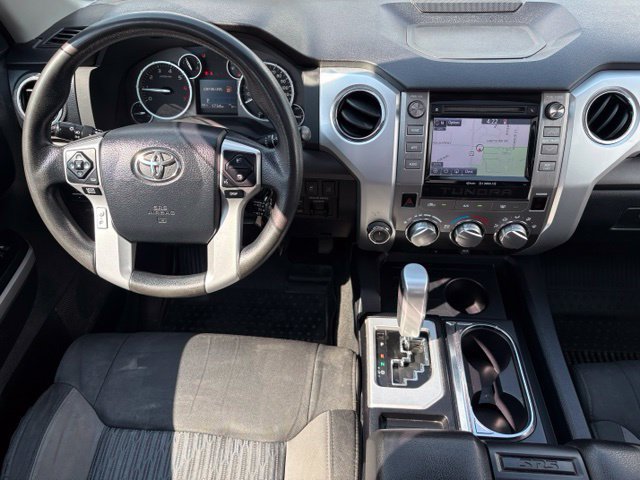 Used 2017 Toyota Tundra SR5 AWD/4WD image 3