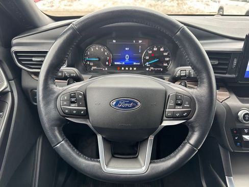 Used 2020 Ford Explorer Limited w/ Class III Trailer Tow Package image 21