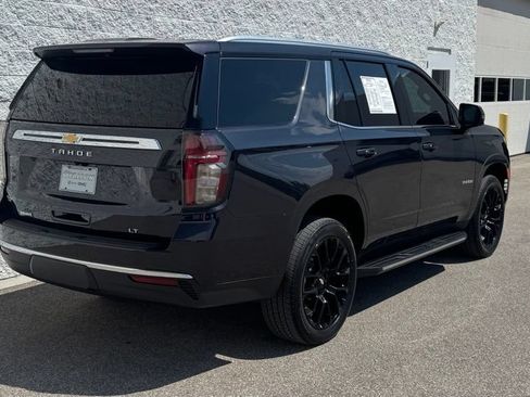 Used 2022 Chevrolet Tahoe LT w/ Luxury Package AWD/4WD image 3
