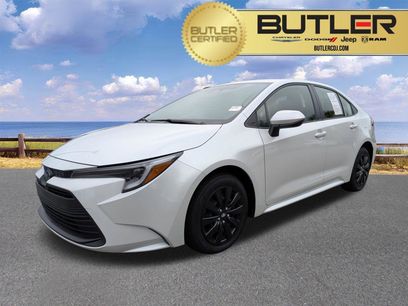 Used 2025 Toyota Corolla LE