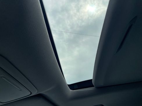 Used 2018 Honda Odyssey EX-L image 16