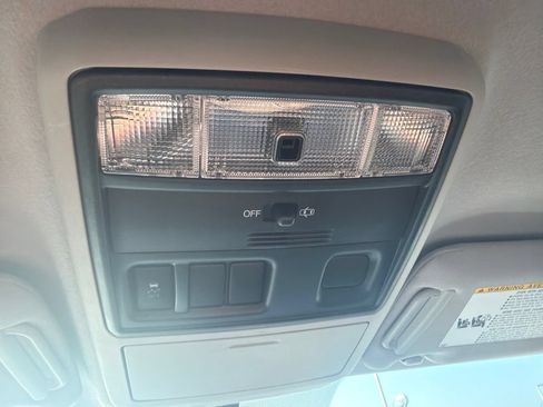 Used 2017 Toyota 4Runner SR5 RWD image 22