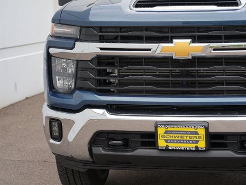 Used 2024 Chevrolet Silverado 3500 LT w/ All Star Edition AWD/4WD image 9