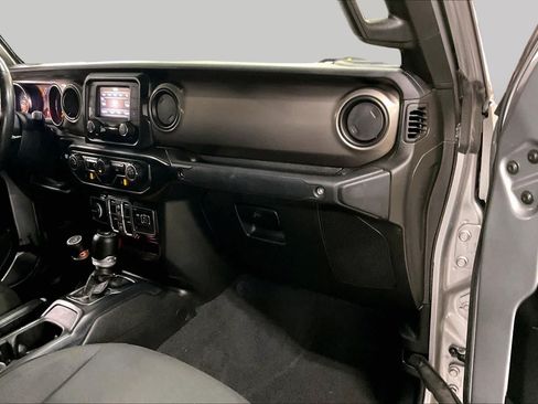 Used 2020 Jeep Gladiator Sport w/ Quick Order Package 24S AWD/4WD image 19
