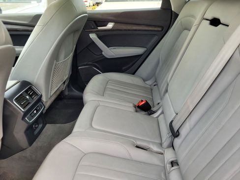Used 2018 Audi Q5 2.0T Premium AWD/4WD image 17