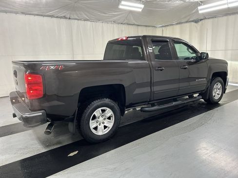 Used 2018 Chevrolet Silverado 1500 LT w/ All Star Edition AWD/4WD image 2