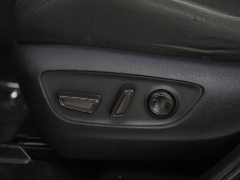 Used 2024 Toyota RAV4 XLE w/ Convenience Package image 28