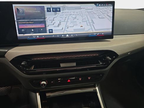 Used 2025 BMW 330i Sedan w/ Convenience Package image 22