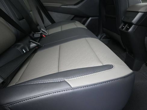 New 2026 Chevrolet Equinox LT w/ Convenience Package II FWD image 22