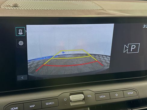 Used 2025 Kia K4 FWD image 22
